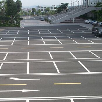 專業可靠的道路、停車場及交通設施安裝服務，全面解決北京停車難題